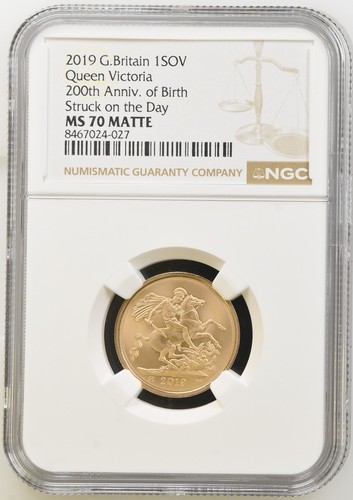 2019 gold sovereign - struck, on