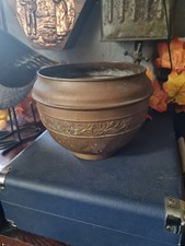 Lovely old vintage ornate brass/copper plant pot planter