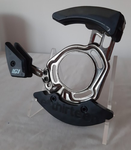 Thirteen lg1 chain guide - :,