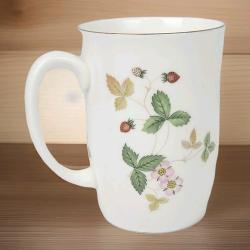 Vtg wedgewood bone - bone, china~wild