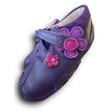 NEW Clark's Baby's First Shoe Sz 5m Girls Purple Sneakers. Flowers 💜