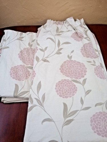 Laura ashley pencil - laura, pleat