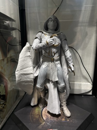 Hot toys moon - moon, knight