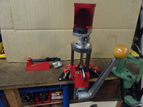 Reloading lee station auto - ,