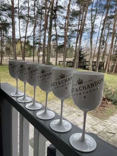 Moet chandon white ice - &,