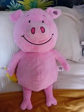 Large Percy Pig Plush Soft Toy Holding A Star