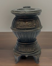 Vtg pot belly stove - pot,