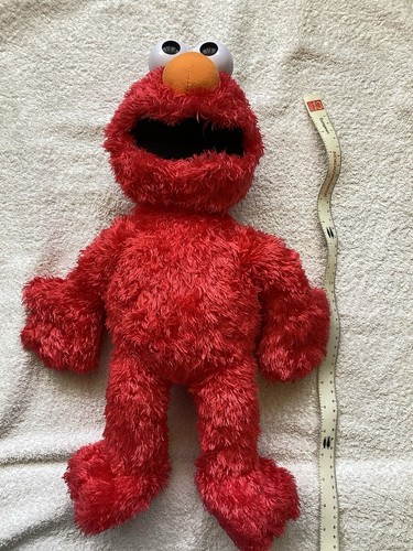 Elmo sesame street tickle - elmo, me
