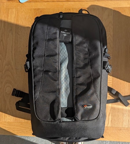 Lowepro vertex 300aw camera - lowepro,
