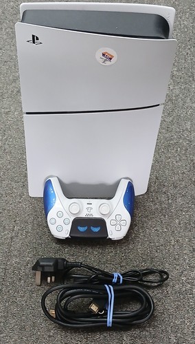 Play station slim 1tb - play,