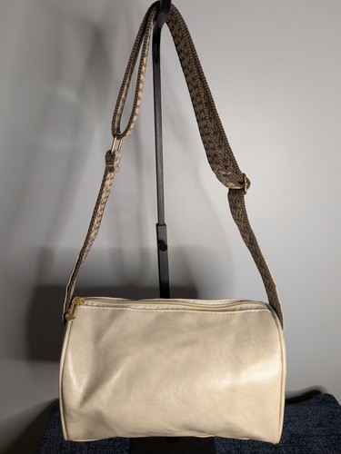 Beige vegan leather boston - beige,