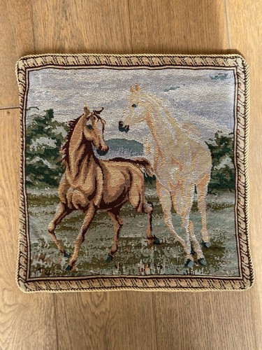Tapestry style horse design - tapestry,