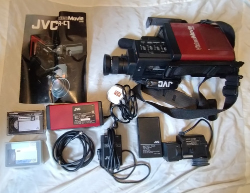 Vintage red jvc - jvc, gr-c1e