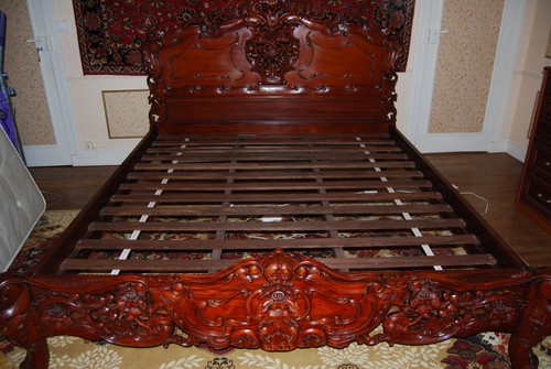 Solid walnut wood - ,, hand
