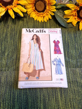McCalls Sewing Pattern M8281