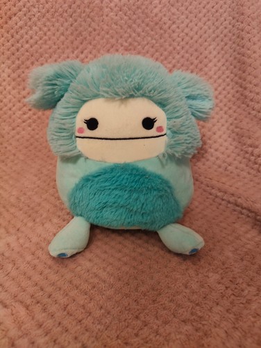 Squishmallow joelle bigfoot - squishmallow, "8