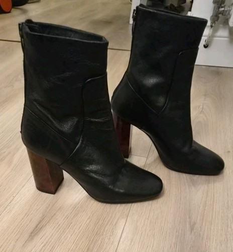 Top shop black - top, boots