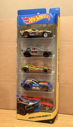 Hot wheels demolition derby - wheels,