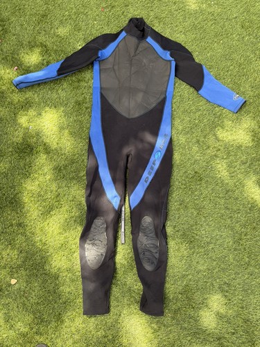 Full length scuba wetsuit - full,