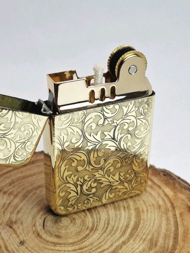 Stunning solid brass - stunning, flip-top