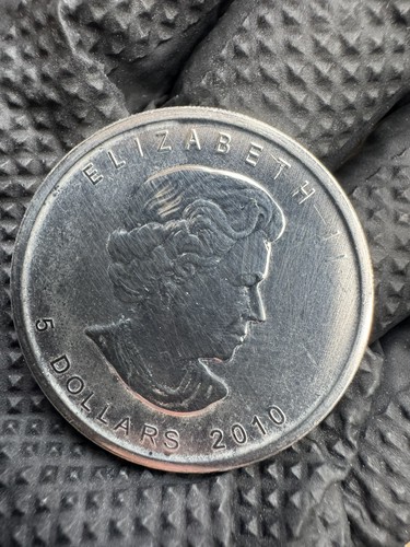 2010 canadian maple leaf - canadian,