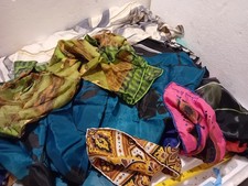 Job Lot Ladies Scarfs