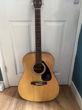 Yamaha F310 6-String Acoustic Guitar