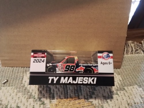 Nascar diecast craftsman truck - diecast,