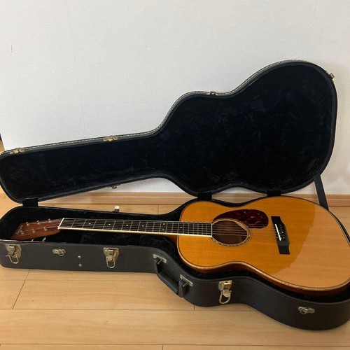 Larrivee acoustic guitar - larrivee,