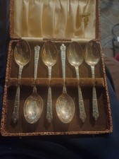Vintage Set of 6 Apostle
