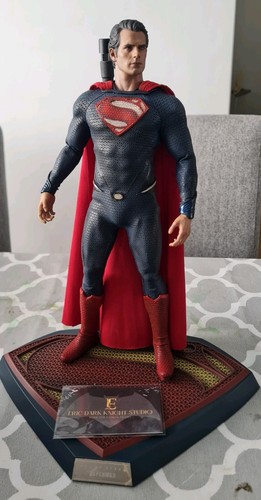 Hot toys superman - superman:, man