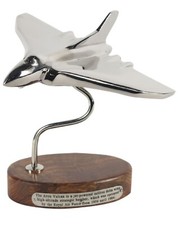 19CM AVRO VULCAN BOMBER PLANE