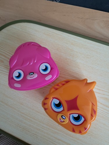 Moshi monsters empty - moshi, plastic