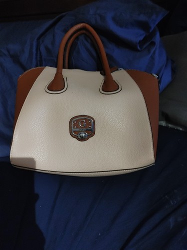Guess purses and - and, handbags