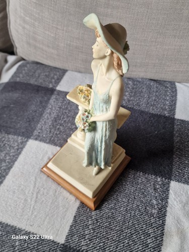 Beautiful lady figurines - beautiful,