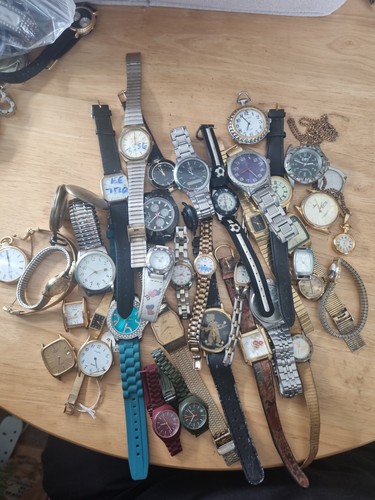 Job lot watches spares - lot, (spares