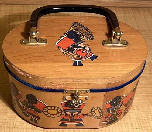 Vintage oval wooden music - oval,
