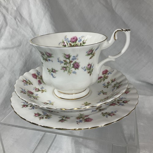Royal albert winsome trio - albert,