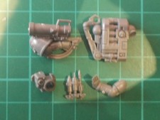 Warhammer 40K - Space Marine Tactical squad Missile launcher - 40k bits