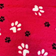 Large Piece HOT PINK VET BED  dog Bedding Fleece Bed Rubber backed 1.5m x 1.0m