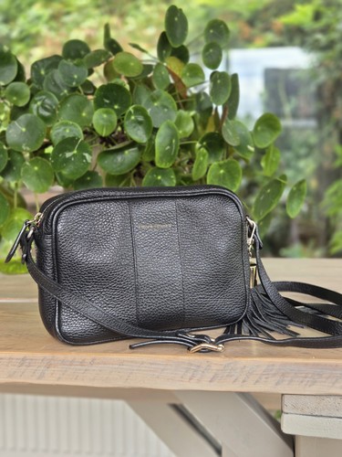 Russell bromley rowan - russell,