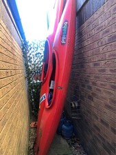 Kayak Pyranha Stuntbat