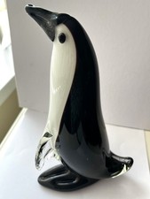 Glass Penguin Figurine - Black