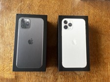 2 X Apple Original iPhone 11