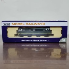Dapol ND-084M Hymek D7042 Two Tone Green Dummy N Gauge