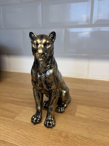 Large black gold resin - black,