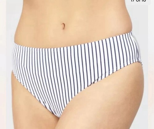 Very navy white - v, &