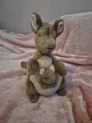 Vintage gund classic pooh - vintage,