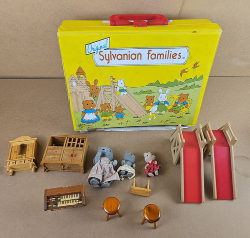 Sylvanian families yellow - sylvanian,