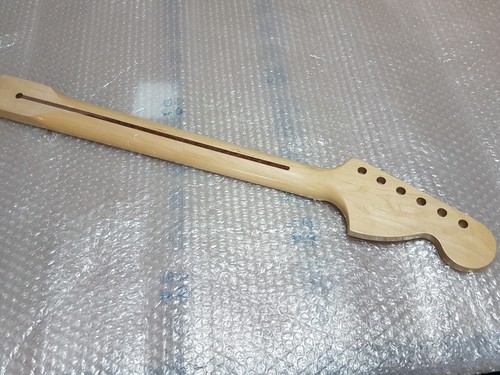 Fender stratocaster left - 90's,